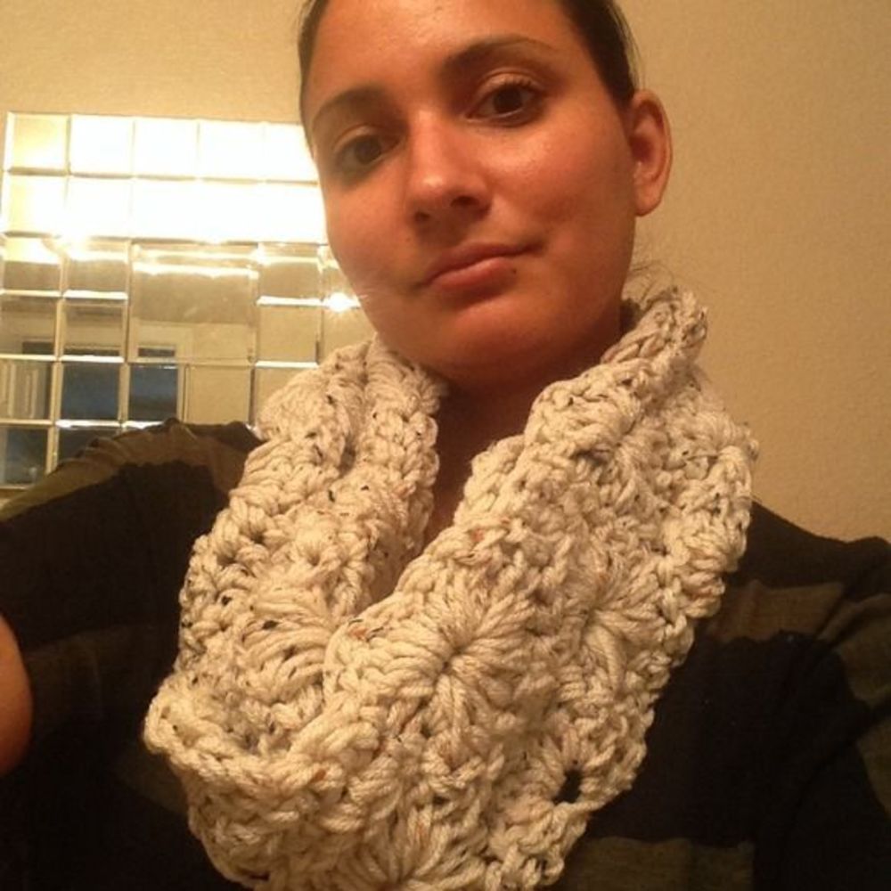 **SOLD** handmade infinity scarf